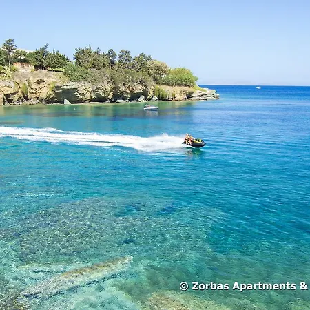 Zorbas Hotel & Apartments * Agia Pelagia