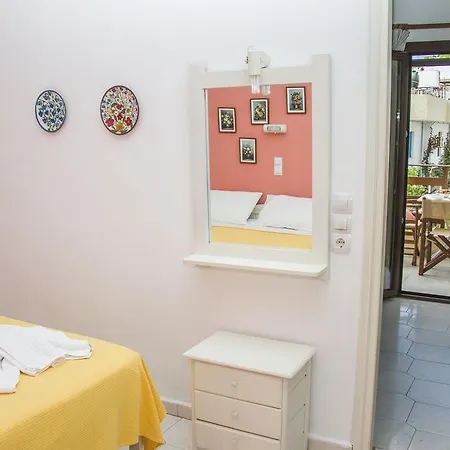Zorbas Hotel & Apartments *